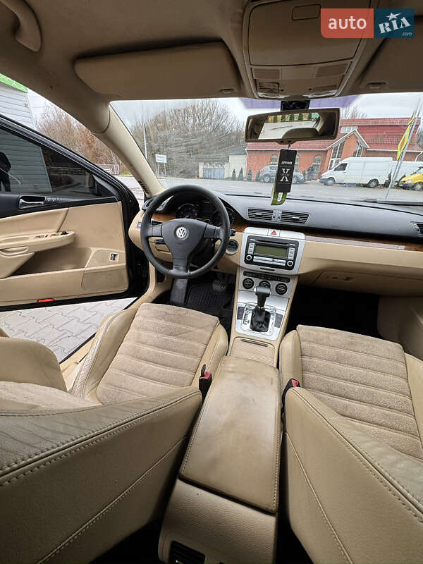 Седан Volkswagen Passat 2006 в Томашполе