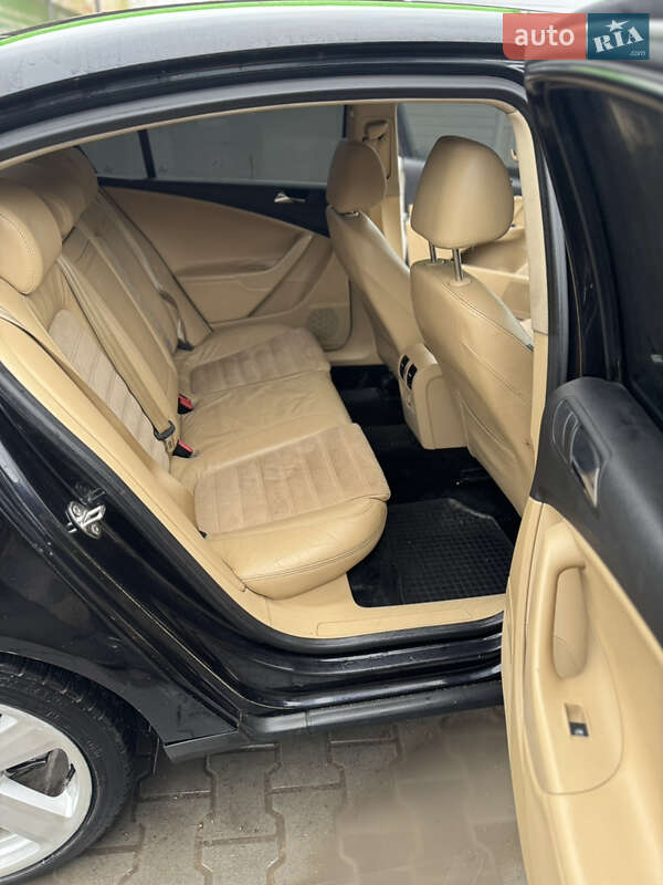 Седан Volkswagen Passat 2006 в Томашполе