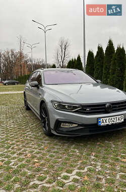 Универсал Volkswagen Passat 2019 в Харькове
