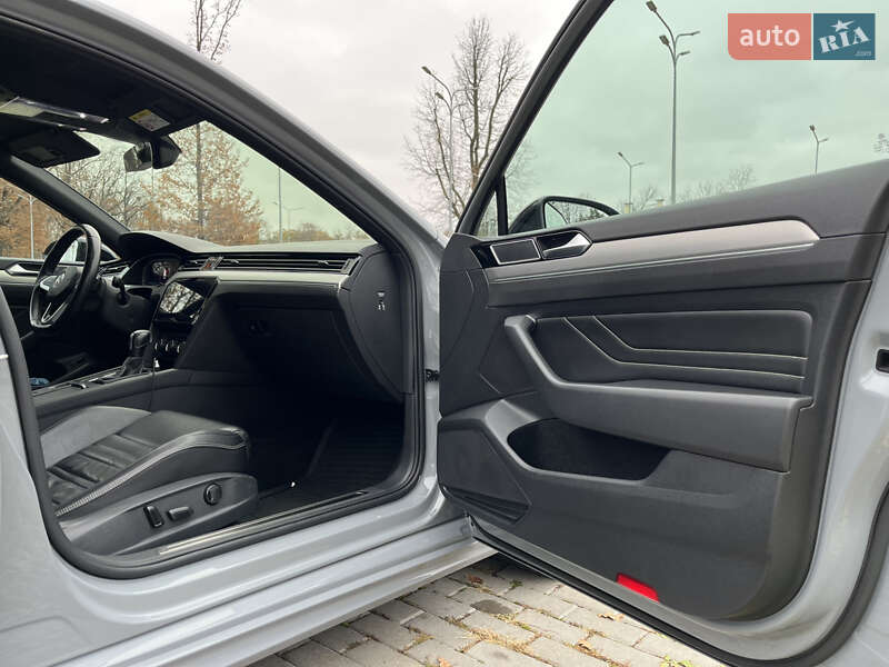 Универсал Volkswagen Passat 2019 в Харькове фото 23 Универсал Volkswagen Passat 2019 в Харькове
