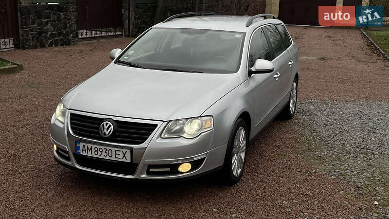 Универсал Volkswagen Passat 2010 в Житомире