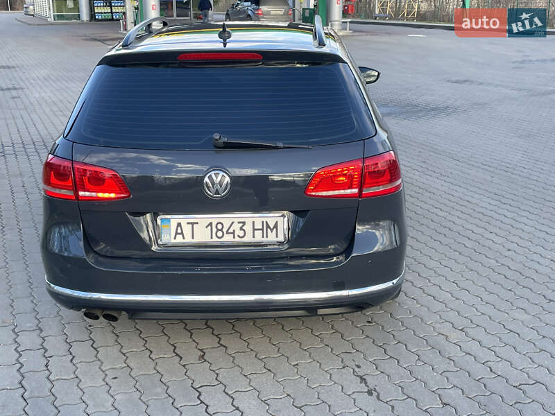 Универсал Volkswagen Passat 2012 в Ивано-Франковске