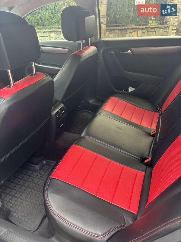 Универсал Volkswagen Passat 2012 в Надворной