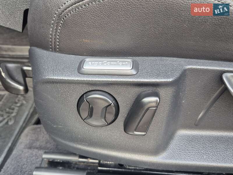 Универсал Volkswagen Passat 2015 в Ровно