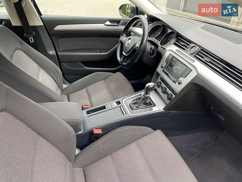 Универсал Volkswagen Passat 2014 в Яворове фото 35 Универсал Volkswagen Passat 2014 в Яворове