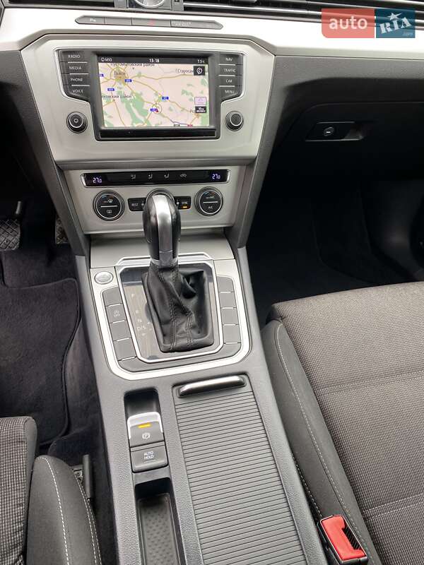 Универсал Volkswagen Passat 2014 в Яворове фото 55 Универсал Volkswagen Passat 2014 в Яворове