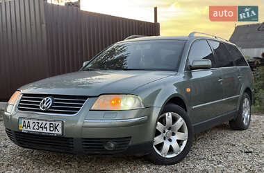 Універсал Volkswagen Passat 2003 в Самборі