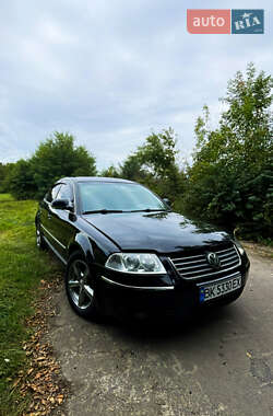 Седан Volkswagen Passat 2005 в Сарнах