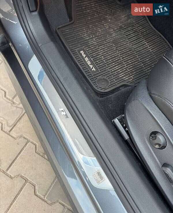 Седан Volkswagen Passat 2021 в Львове фото 14 Седан Volkswagen Passat 2021 в Львове