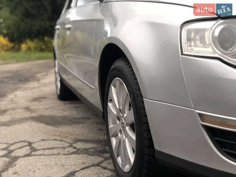 Седан Volkswagen Passat 2005 в Умани