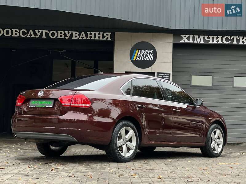 Седан Volkswagen Passat 2012 в Одессе
