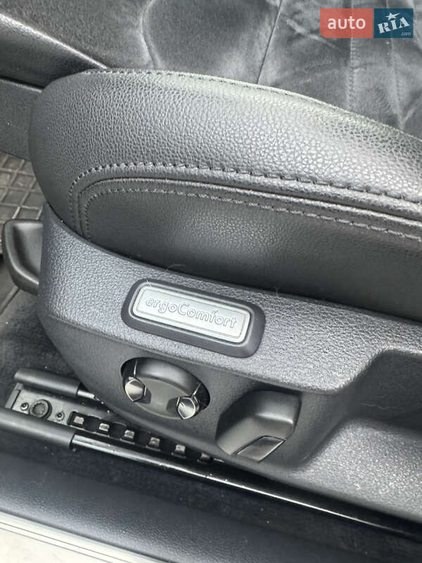 Универсал Volkswagen Passat 2017 в Запорожье