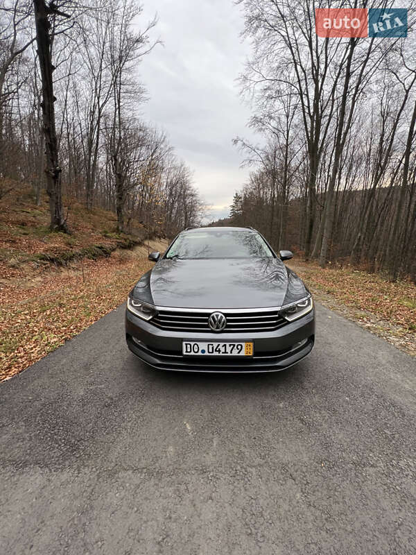 Універсал Volkswagen Passat 2016 в Болехові