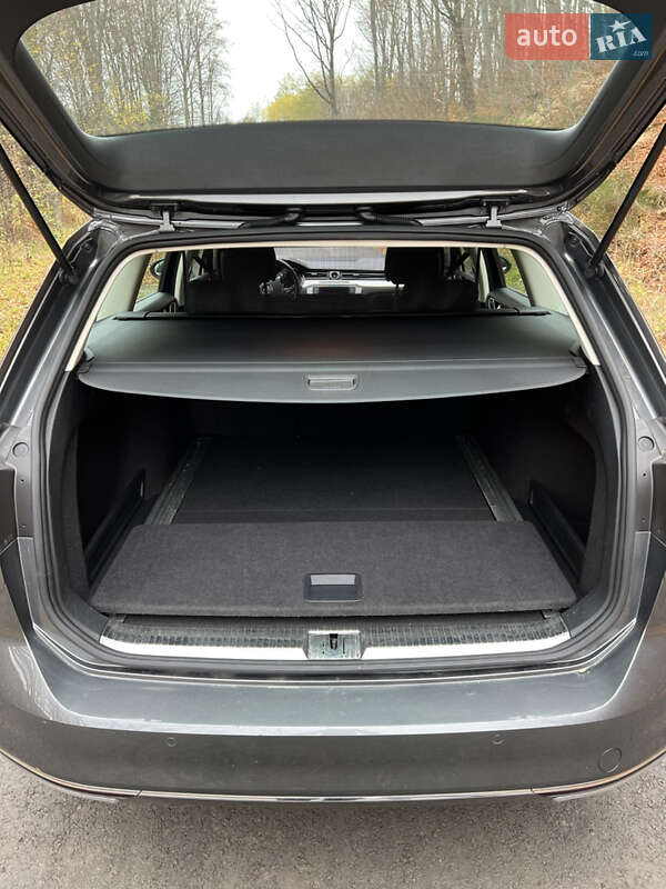 Універсал Volkswagen Passat 2016 в Болехові