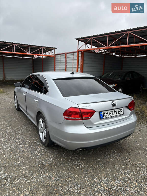 Седан Volkswagen Passat 2013 в Киеве фото 5 Седан Volkswagen Passat 2013 в Киеве