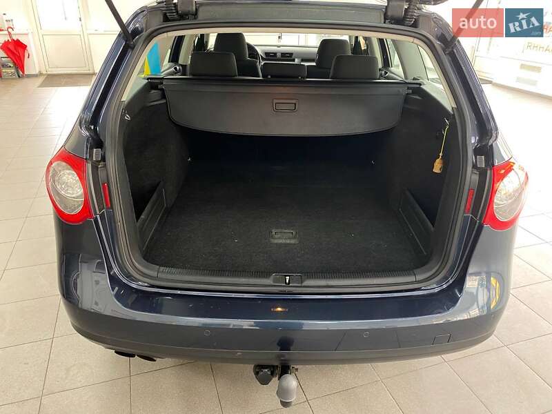 Универсал Volkswagen Passat 2008 в Киеве