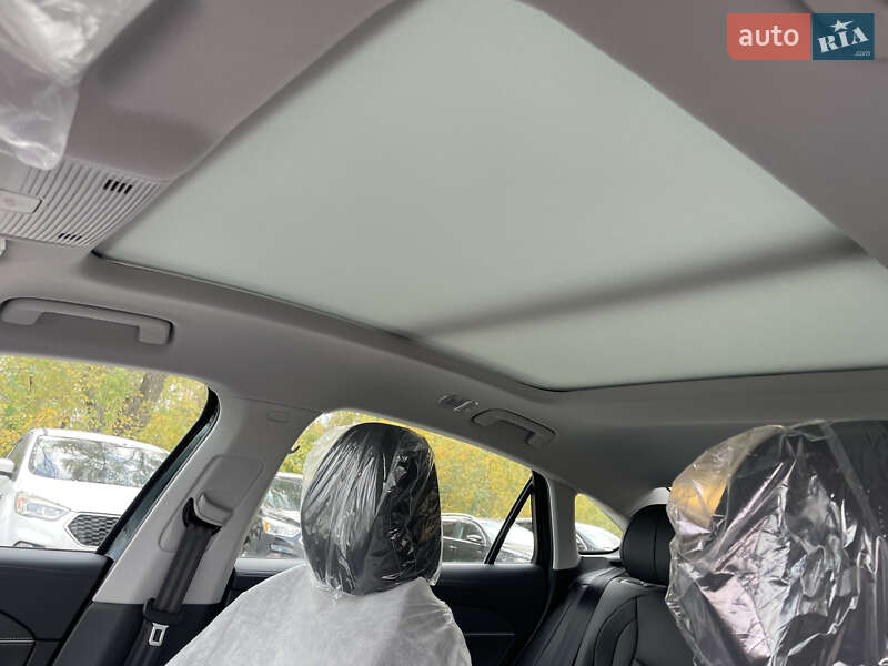 Седан Volkswagen Passat 2025 в Львове фото 7 Седан Volkswagen Passat 2025 в Львове