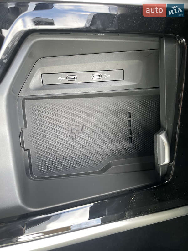 Седан Volkswagen Passat 2025 в Львове фото 12 Седан Volkswagen Passat 2025 в Львове