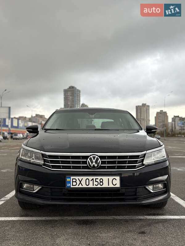 Седан Volkswagen Passat 2017 в Киеве