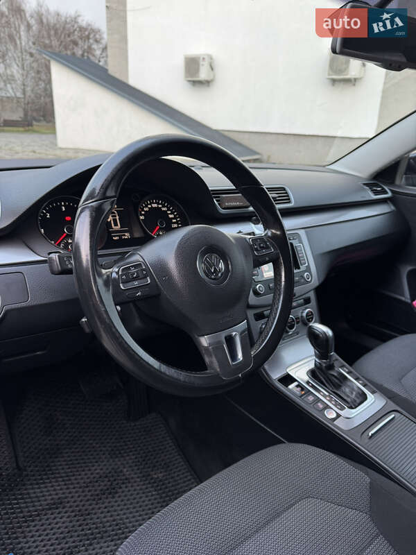 Универсал Volkswagen Passat 2013 в Березному