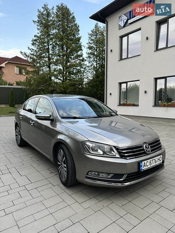 Volkswagen Passat 2013 Volkswagen Passat 2013