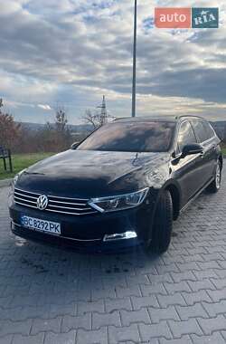 Універсал Volkswagen Passat 2018 в Львові