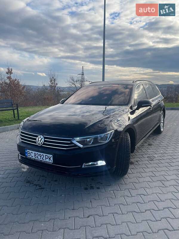 Универсал Volkswagen Passat 2018 в Львове фото Универсал Volkswagen Passat 2018 в Львове