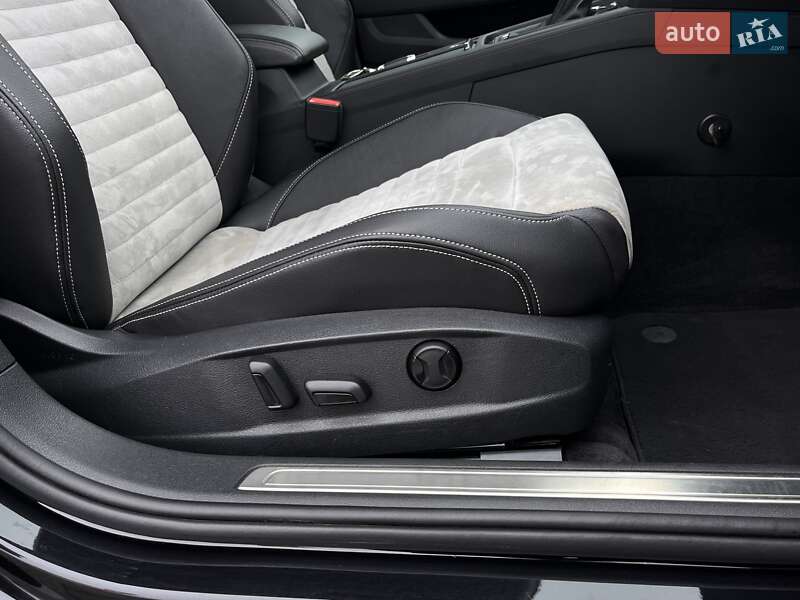 Седан Volkswagen Passat 2018 в Житомире