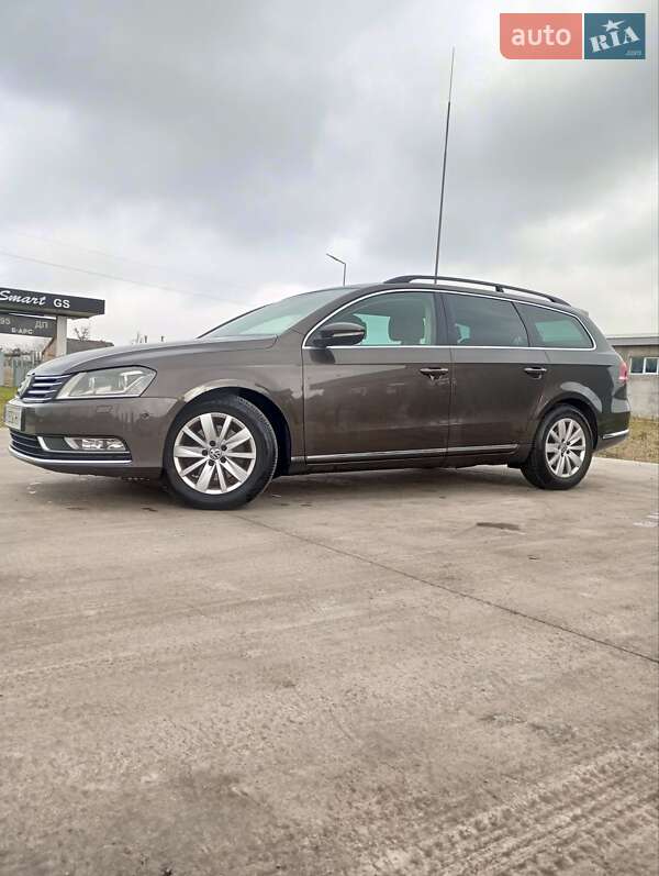 Універсал Volkswagen Passat 2012 в Славуті фото 12 Універсал Volkswagen Passat 2012 в Славуті