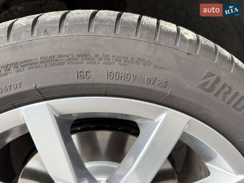 Универсал Volkswagen Passat 2021 в Луцке