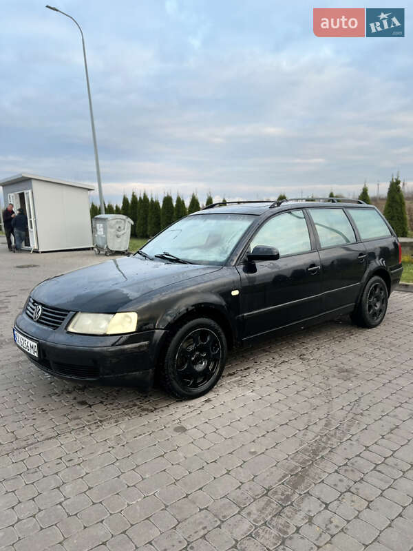 Универсал Volkswagen Passat 1997 в Городке