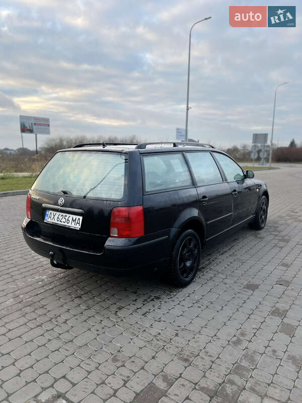 Универсал Volkswagen Passat 1997 в Городке