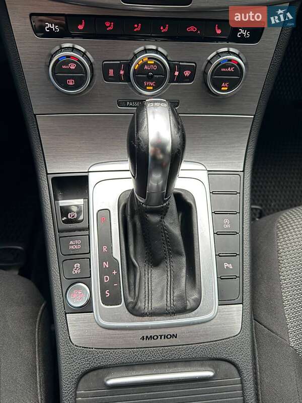 Універсал Volkswagen Passat 2013 в Києві