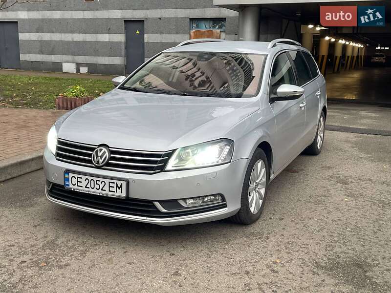 Універсал Volkswagen Passat 2013 в Києві