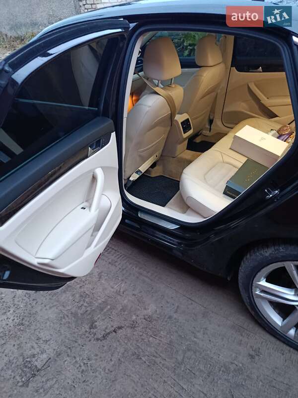 Седан Volkswagen Passat 2014 в Ковеле