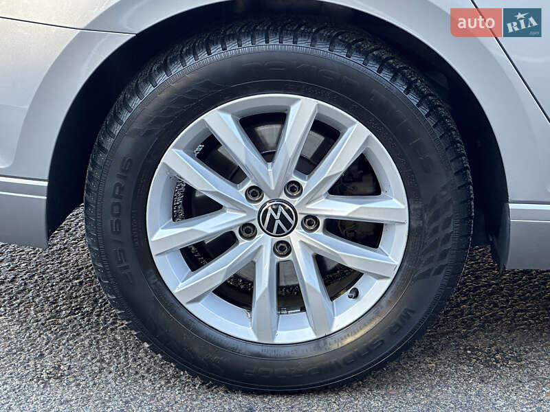 Универсал Volkswagen Passat 2021 в Ковеле