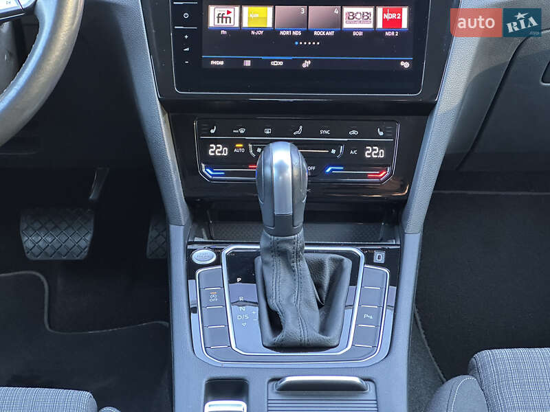 Универсал Volkswagen Passat 2021 в Ковеле