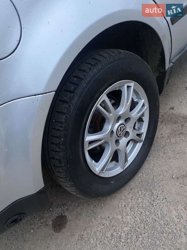 Универсал Volkswagen Passat 2003 в Львове фото 35 Универсал Volkswagen Passat 2003 в Львове