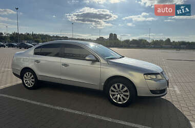 Седан Volkswagen Passat 2006 в Києві