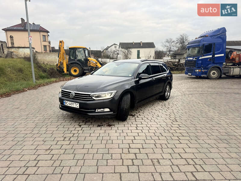 Универсал Volkswagen Passat 2019 в Николаеве фото 16 Универсал Volkswagen Passat 2019 в Николаеве