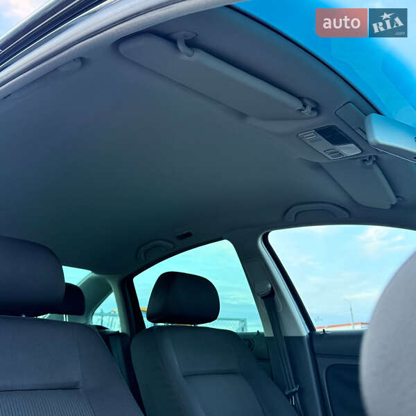 Седан Volkswagen Passat 2003 в Виннице фото 93 Седан Volkswagen Passat 2003 в Виннице