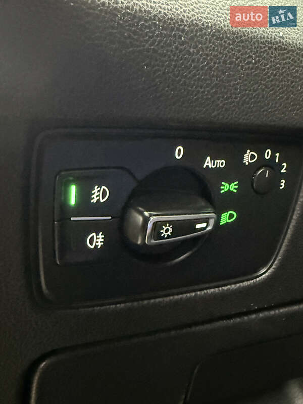 Универсал Volkswagen Passat 2015 в Сумах фото 15 Универсал Volkswagen Passat 2015 в Сумах