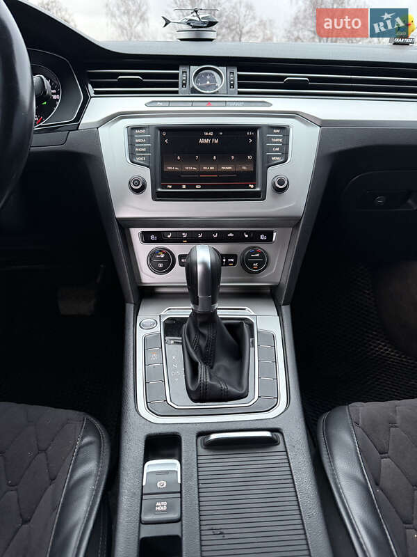 Универсал Volkswagen Passat 2015 в Сумах фото 23 Универсал Volkswagen Passat 2015 в Сумах