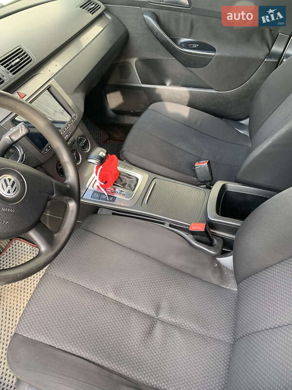 Универсал Volkswagen Passat 2009 в Житомире фото 7 Универсал Volkswagen Passat 2009 в Житомире