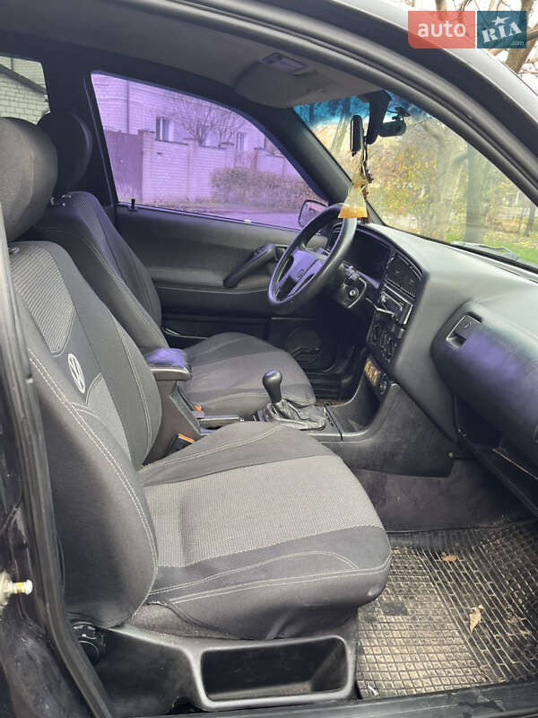 Седан Volkswagen Passat 1991 в Харькове фото 8 Седан Volkswagen Passat 1991 в Харькове