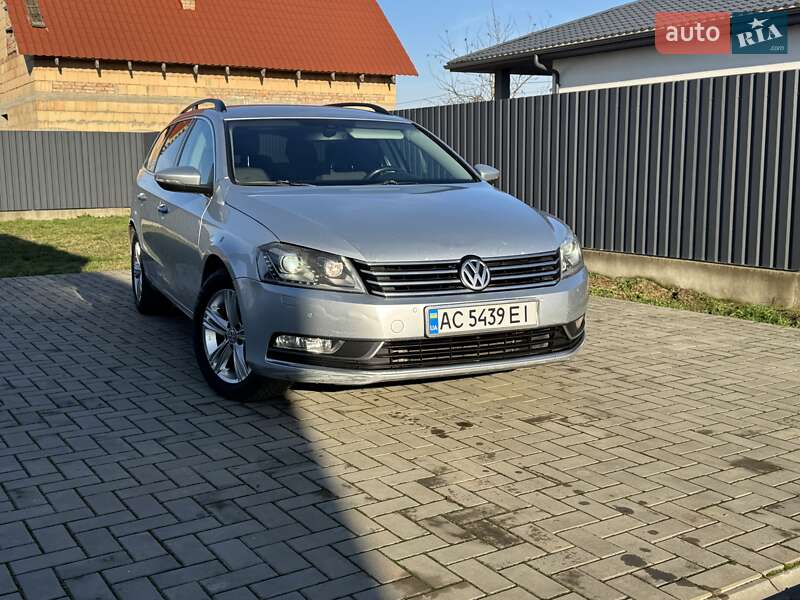 Универсал Volkswagen Passat 2013 в Луцке фото 10 Универсал Volkswagen Passat 2013 в Луцке