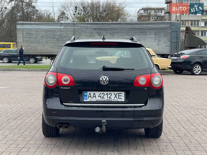 Универсал Volkswagen Passat 2006 в Киеве