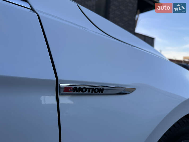 Универсал Volkswagen Passat 2017 в Львове