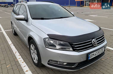 Універсал Volkswagen Passat 2013 в Сумах