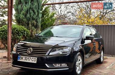 Универсал Volkswagen Passat 2013 в Запорожье